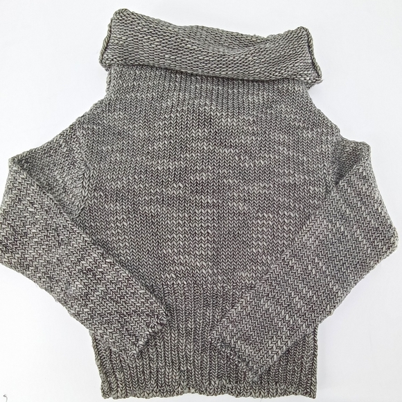 Ms Min Wool Cable Knit Cowl Neck Cropped Sweater - Picture 5 of 12